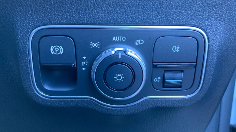 Mercedes-Benz GLA 250e AMG Line Executive 5dr Auto Hatchback